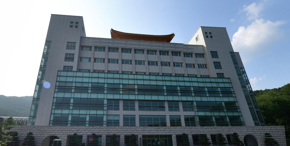 Data, Network, AI (DNA)를 국토교통 신산업과 연계한 연구 및 DNA 신기술 융·복합 전문인력을 양성